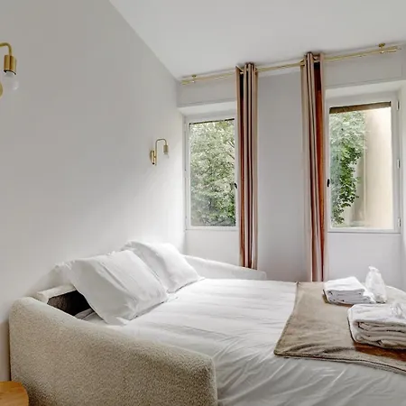 Bluestay 806 - Superb Apartament *