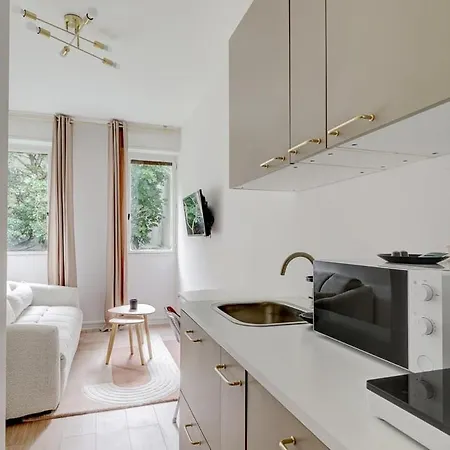 Bluestay 806 - Superb Paryż