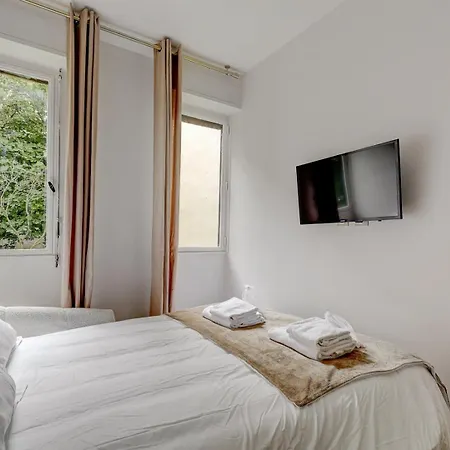 Bluestay 806 - Superb * Paris