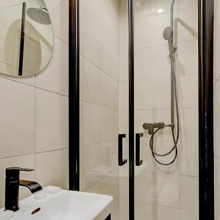 Bluestay 806 - Superb * Paris